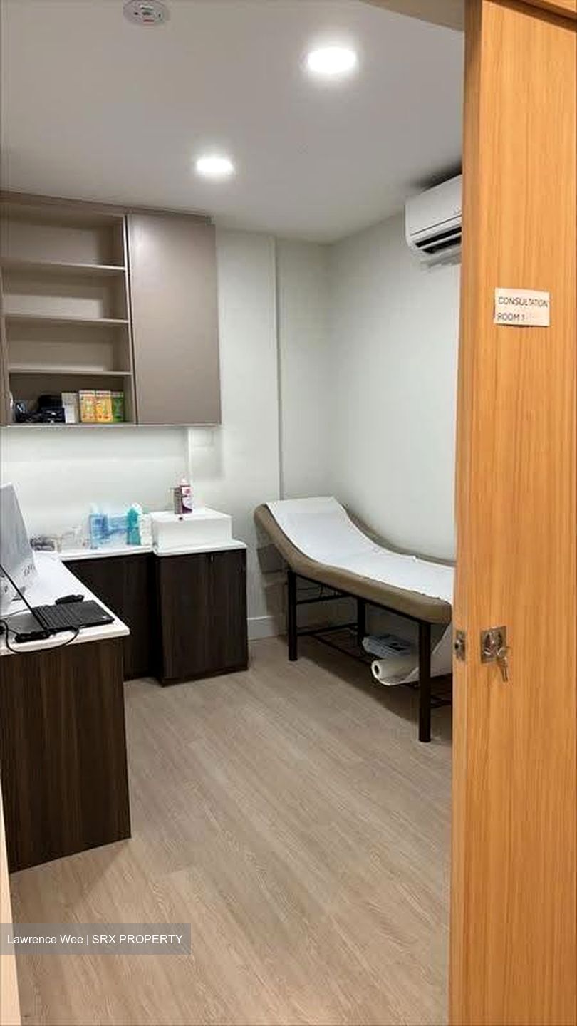 Tampines Street 11 (D18), Retail #627361611